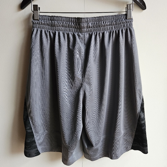 Nike Dri-Fit Athletic Shorts in Men's M - Picture 6 of 12